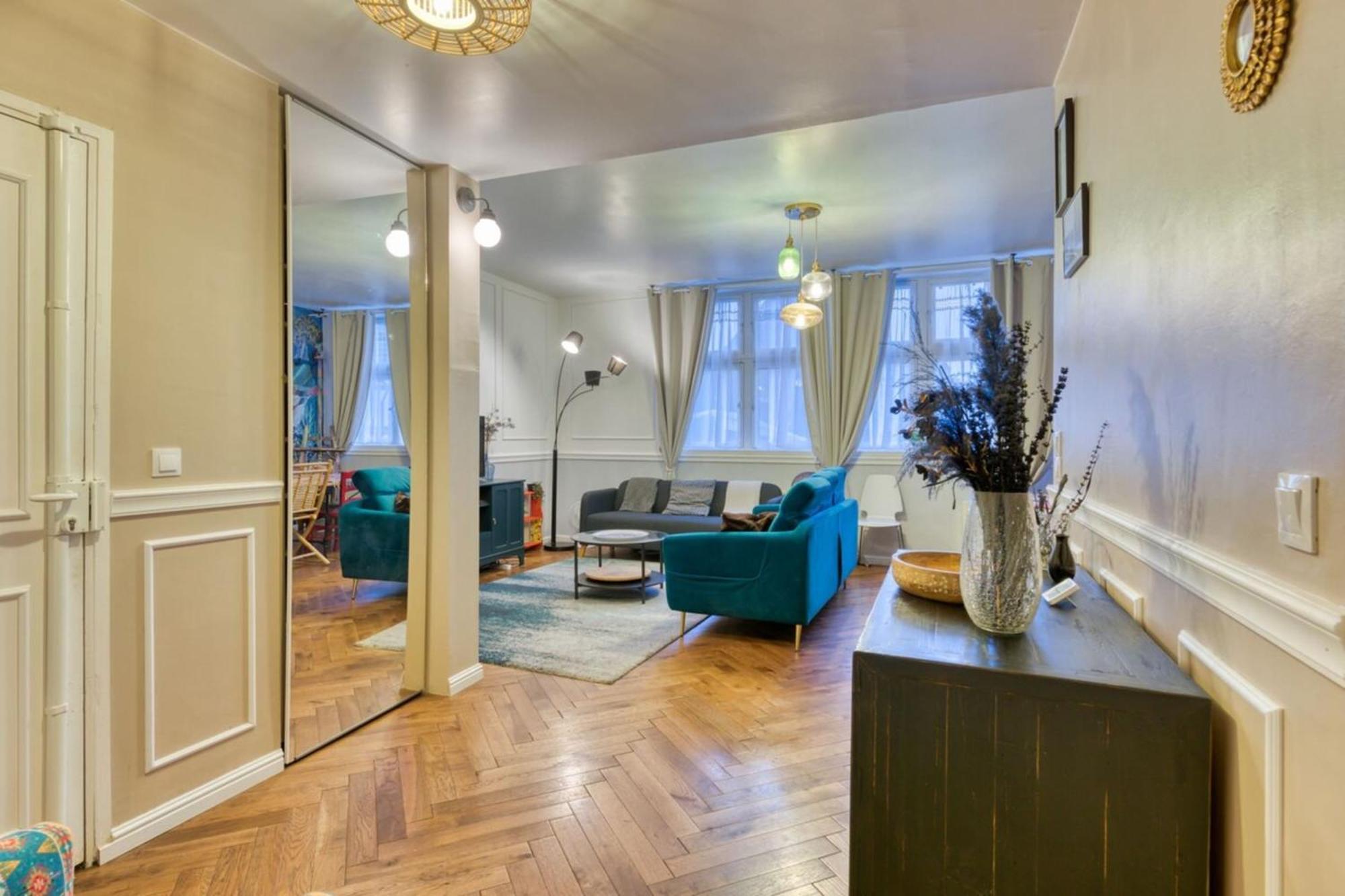 Vieux Marche Sublime Appartement Avec Ascenseur Ruão Exterior foto
