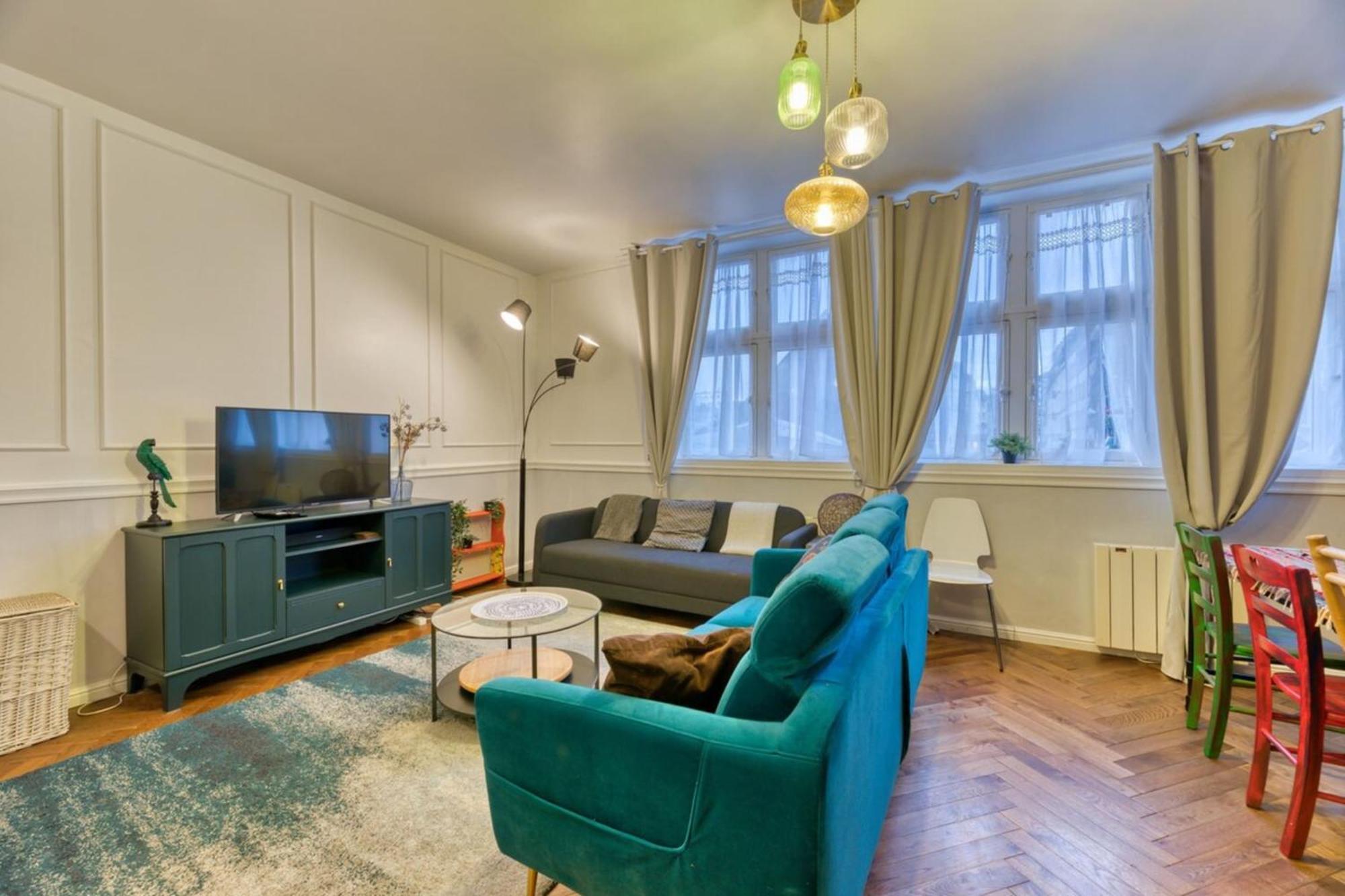 Vieux Marche Sublime Appartement Avec Ascenseur Ruão Exterior foto